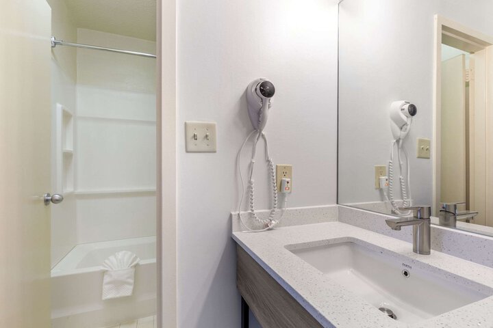 2 Double Beds Efficiency (9 of 13)