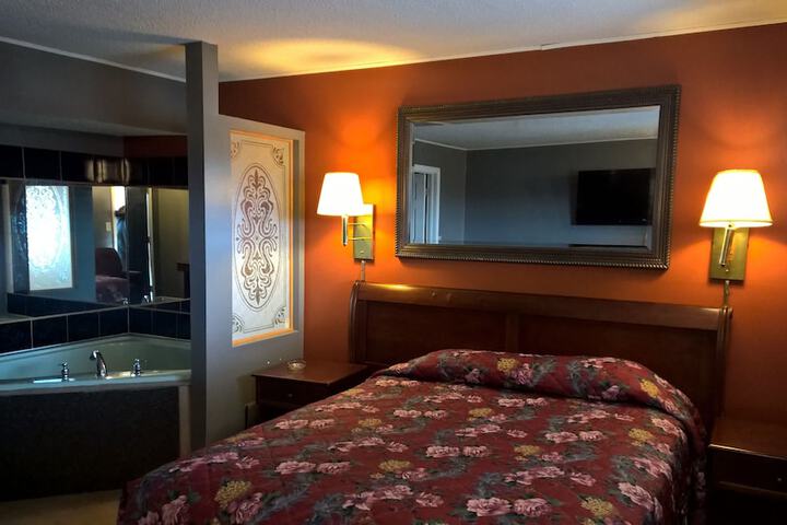 Room 3 of 26