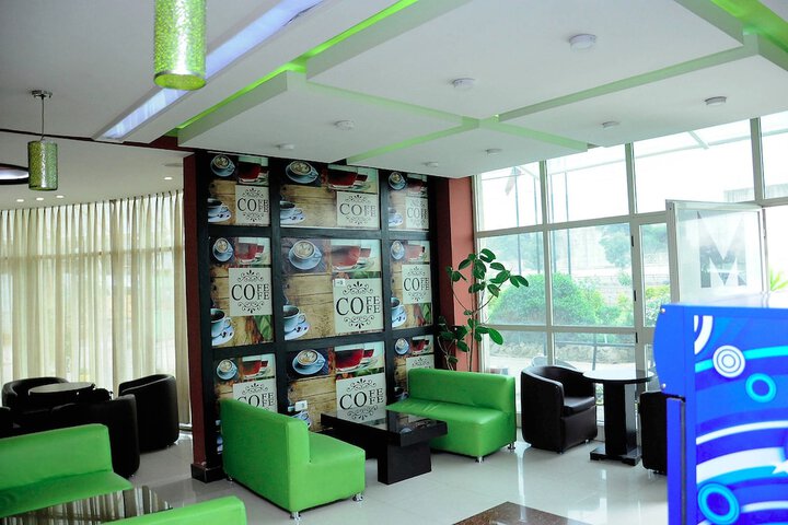 Room 9 of 56