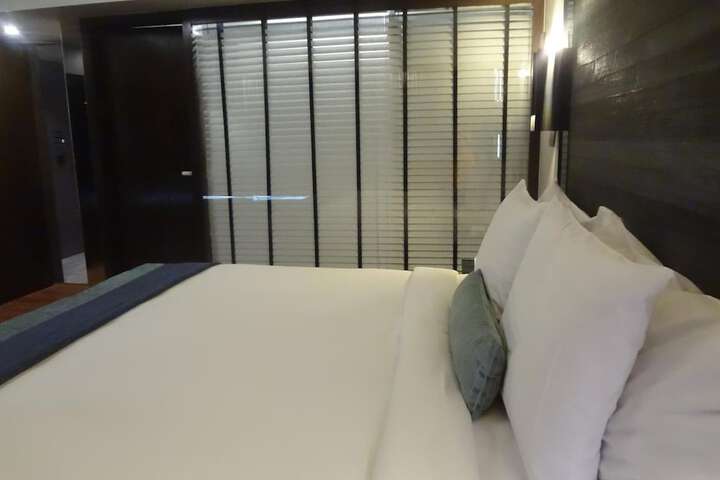 Room 12 of 55