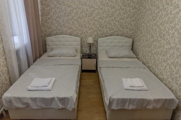Room 3 of 18
