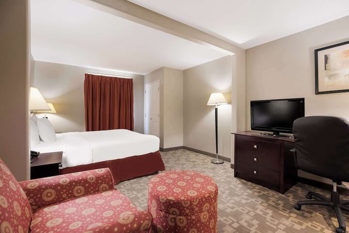 Room 21 of 30