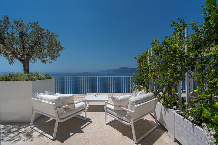 Terrace/Patio 145 of 173