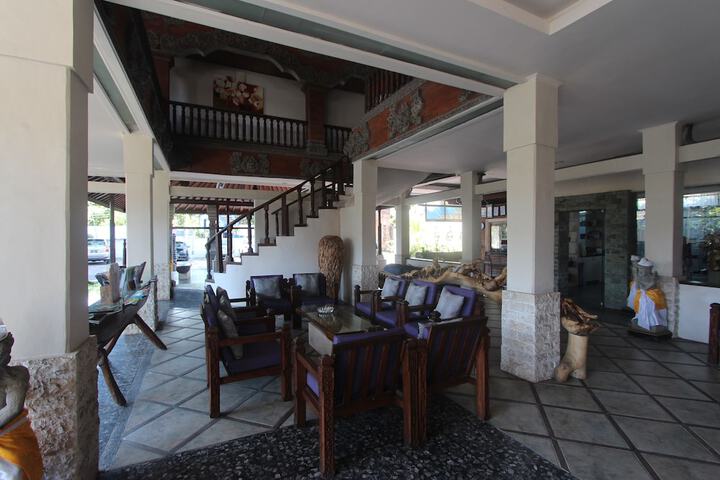 Lobby Photos