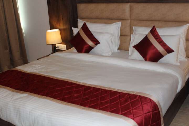Room 5 of 45