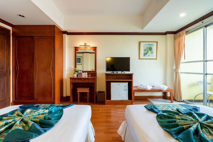Room 18 of 75