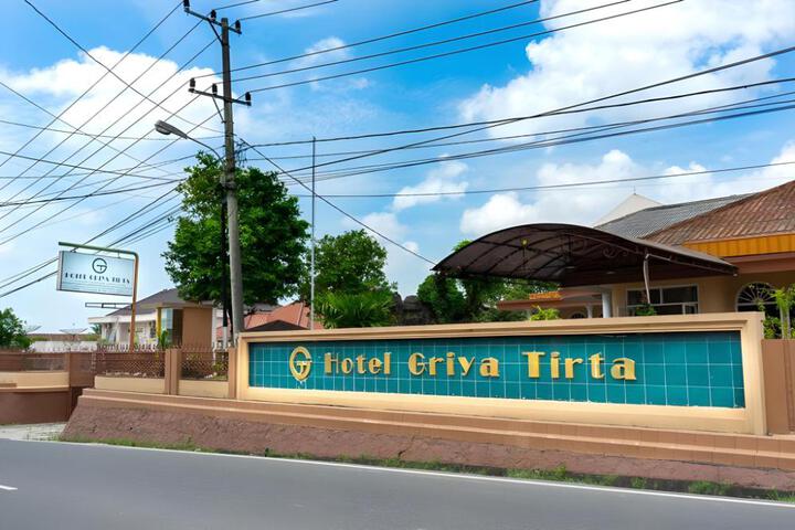 Photo of Hotel Griya Tirta