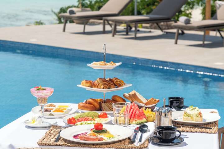 Breakfast/Coffee Service 44 of 60