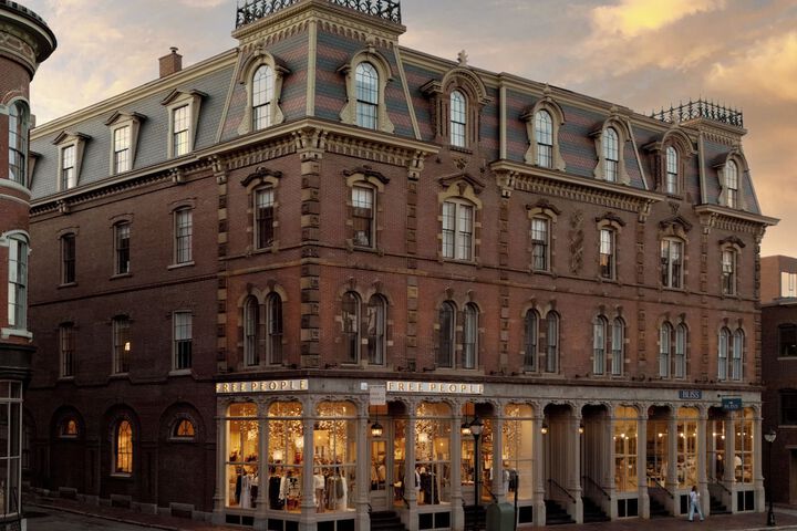 Hotel 47 of 48