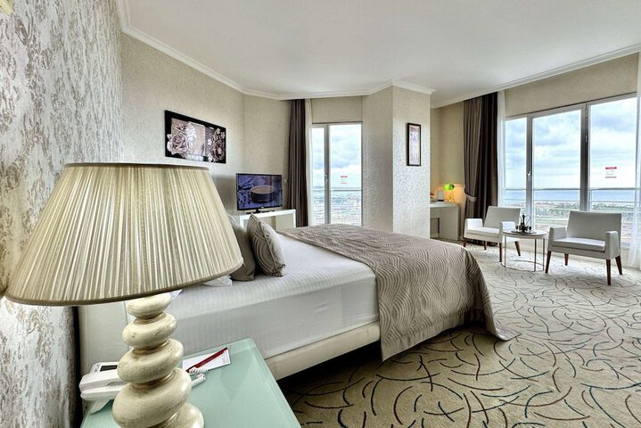 Room 8 of 53