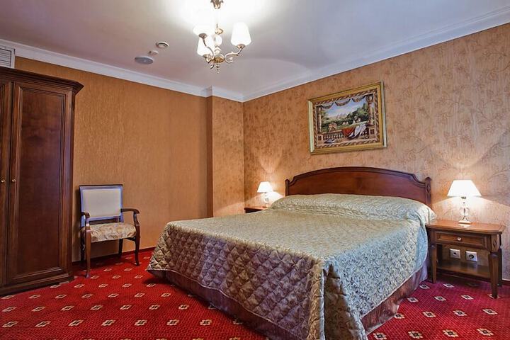 Room 22 of 70