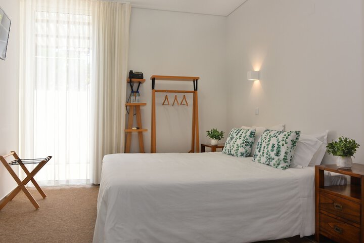 Room 27 of 111