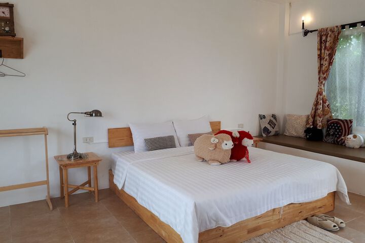 Room 9 of 29