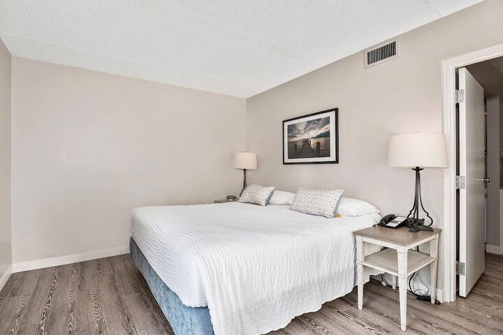 Room 5 of 21