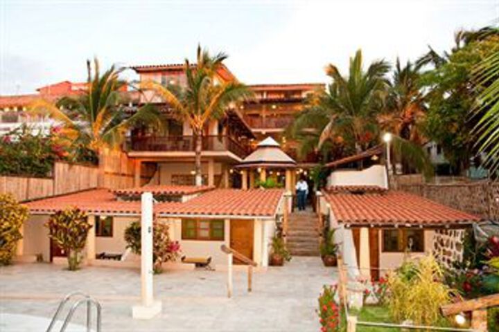 COSTA AZUL HOTEL & SPA
