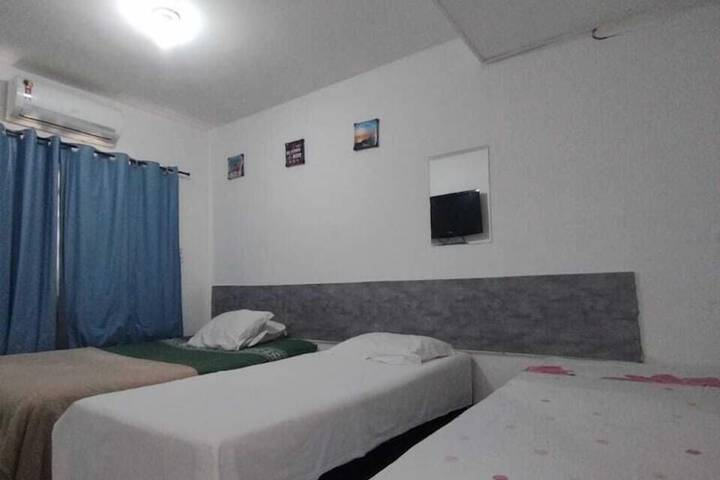 Room 26 of 31