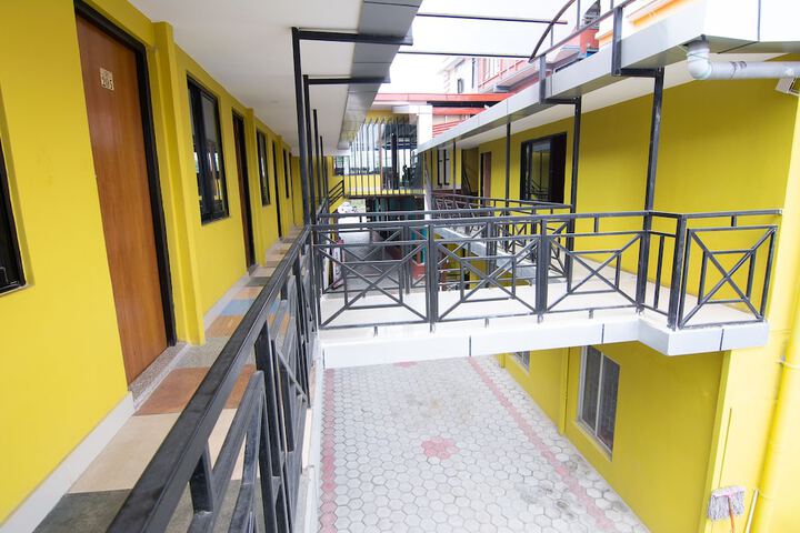 Terrace/Patio 29 of 33