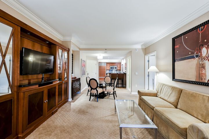 Room 43 of 105