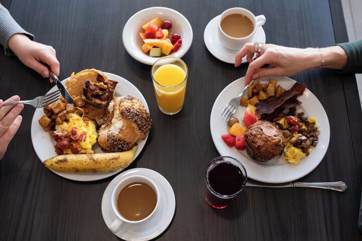 Breakfast/Coffee Service 53 of 81