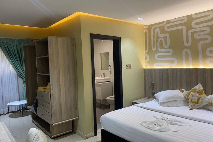 Room 7 of 41