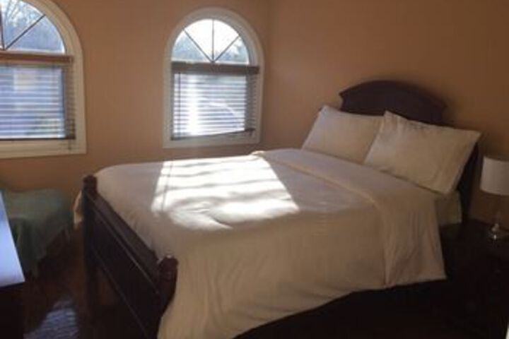 Room 15 of 28