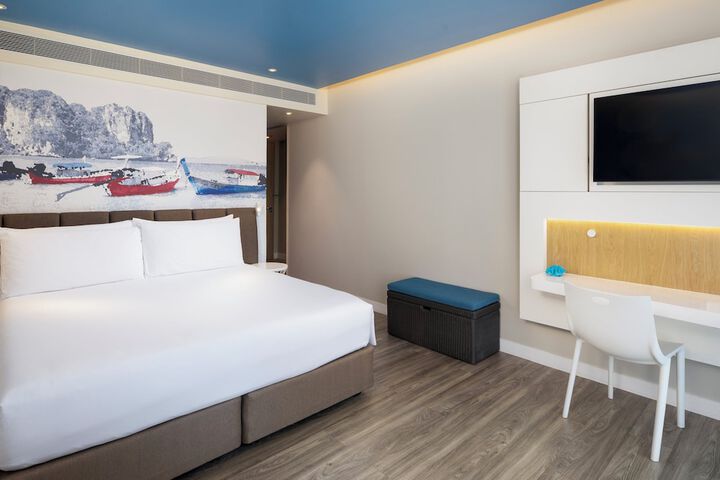Room 47 of 175