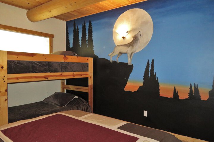 Room 6 of 71