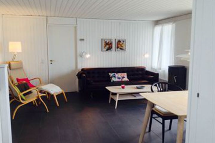 Room 15 of 16