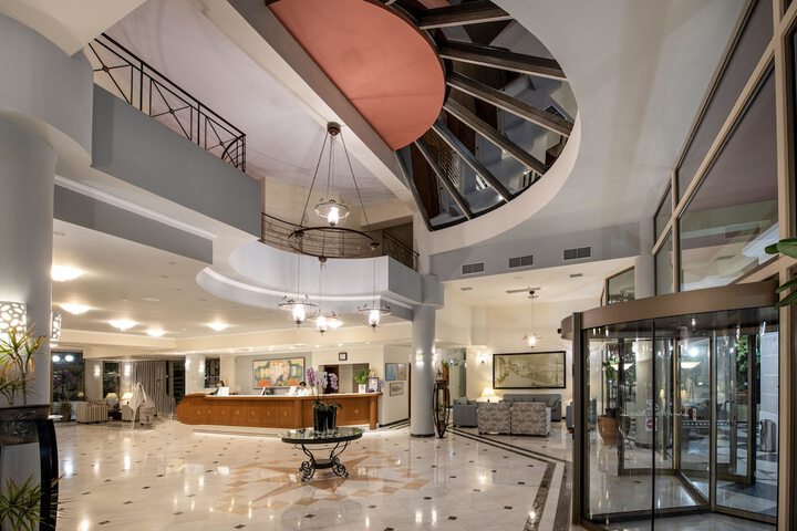 Lobby Entry