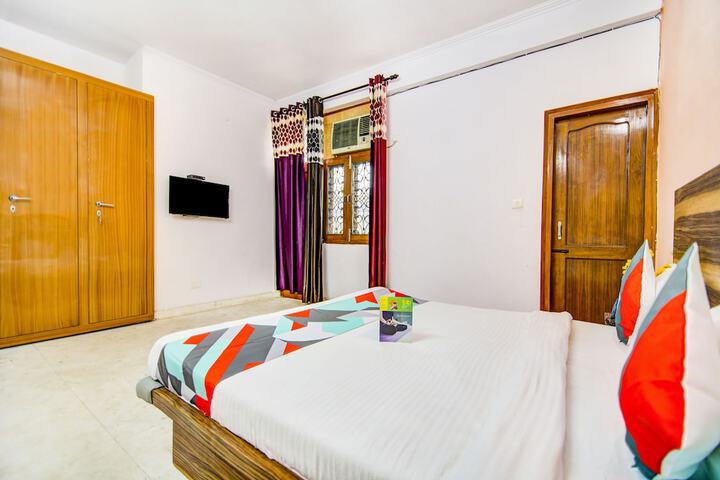 Room 15 of 17