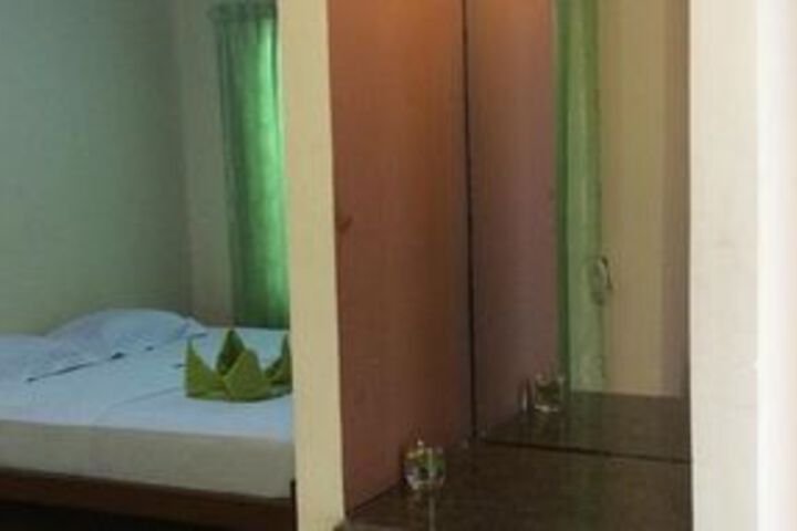 Room 19 of 32