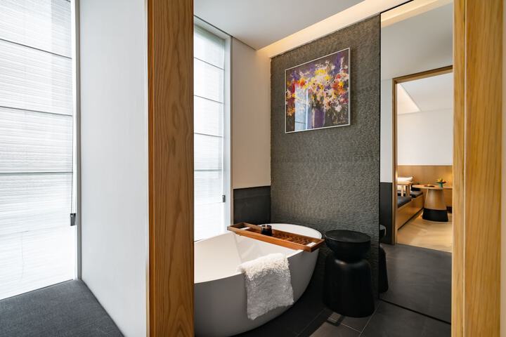 Room 26 of 55