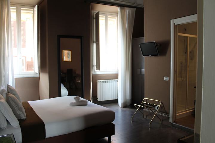 Room 28 of 62