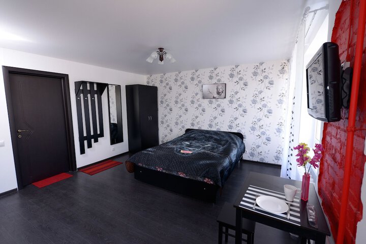 Room 44 of 89