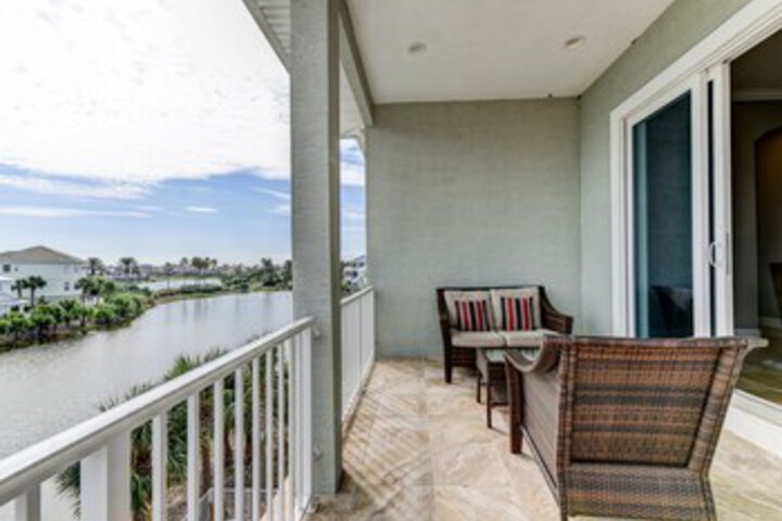 Terrace/Patio 4 of 129