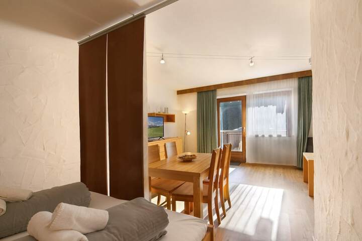 Room 14 of 56