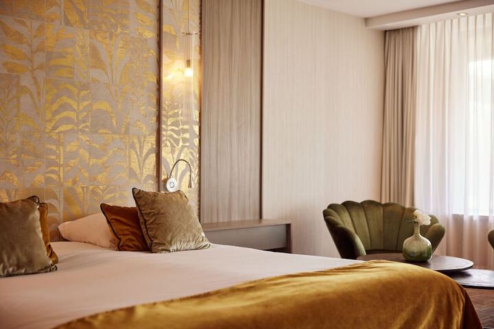 Room 10 of 41