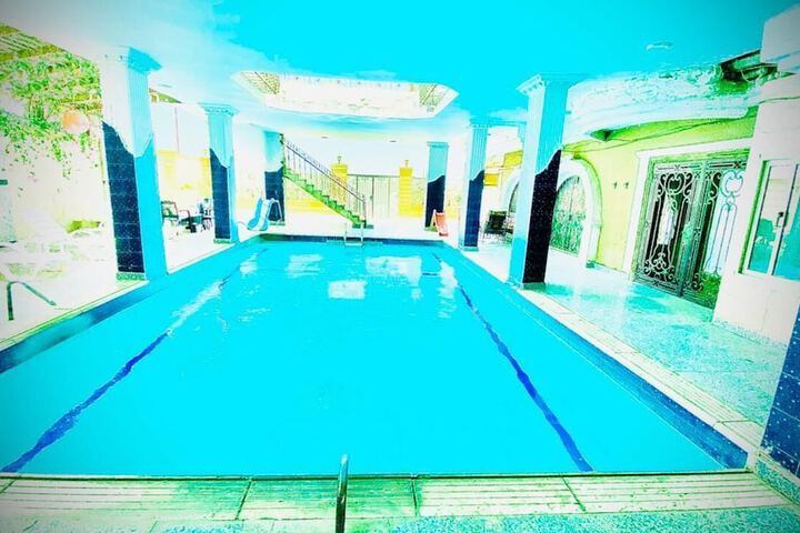 Pool 81 of 114