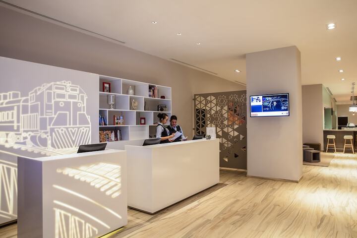 Hotel Lobby