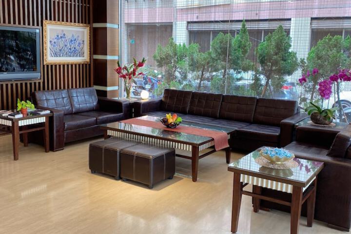 Lobby Photos