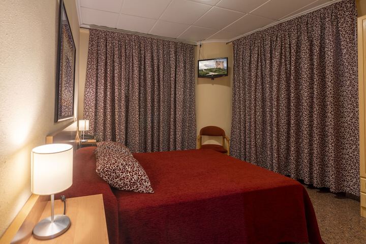 Room 22 of 35