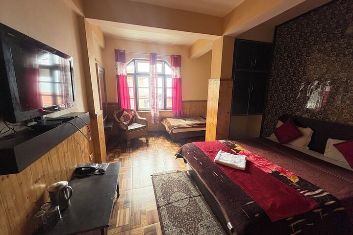 Room 21 of 40