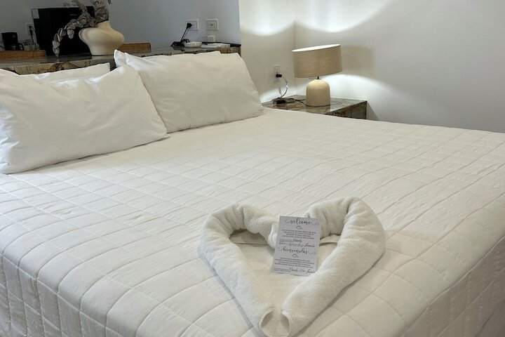 Room 4 of 64