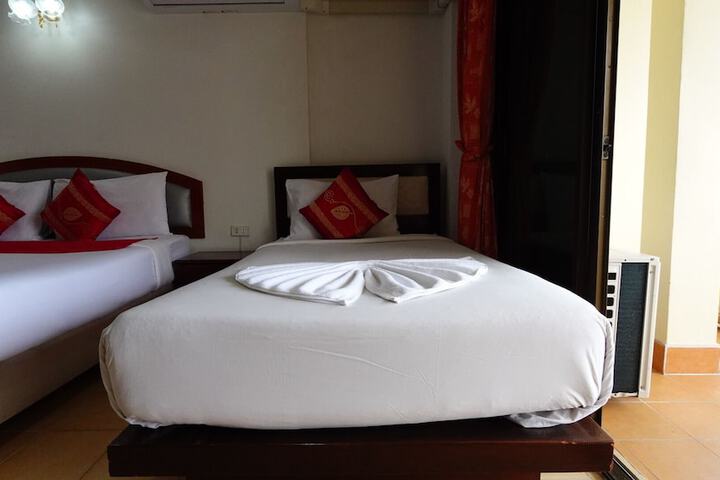 Room 29 of 78