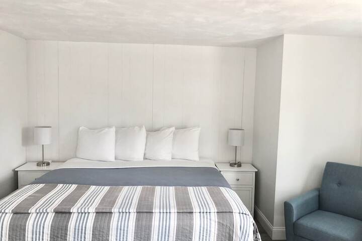 Room 14 of 39
