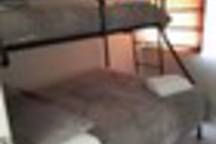 Room 8 of 36