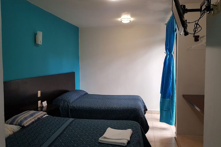 Room 10 of 66