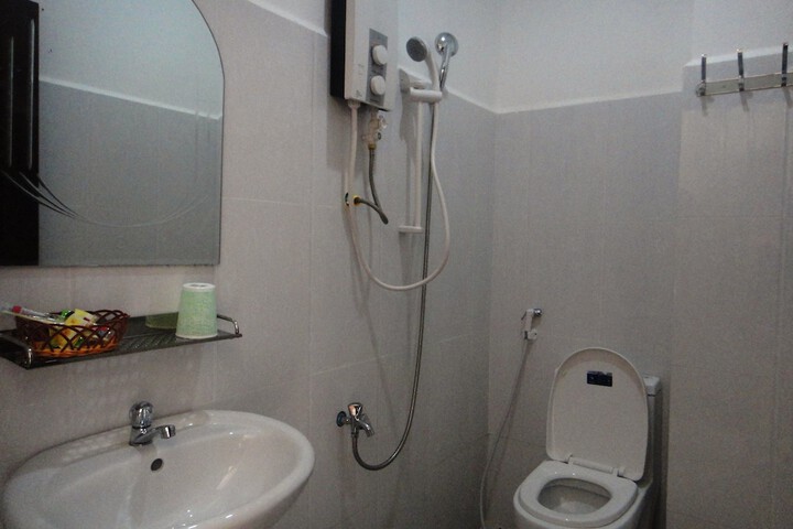 Room 20 of 23
