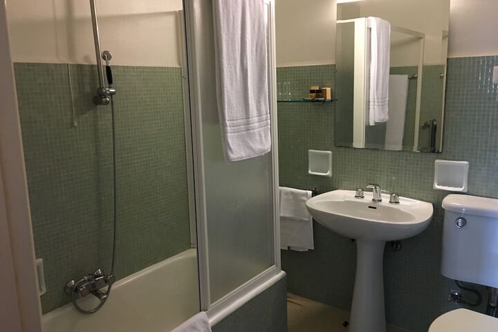 Room 22 of 56