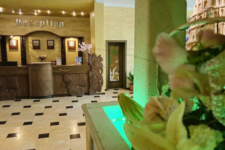 Hotel Interior 7 of 19